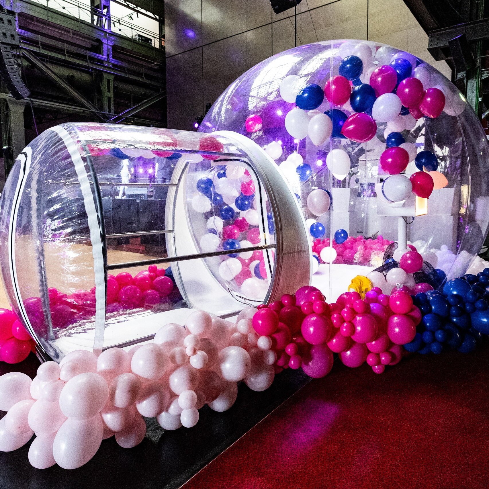 Promotionkugel BITMARCK Jubiläum Kugel Ballondome Fotobox Photobooth