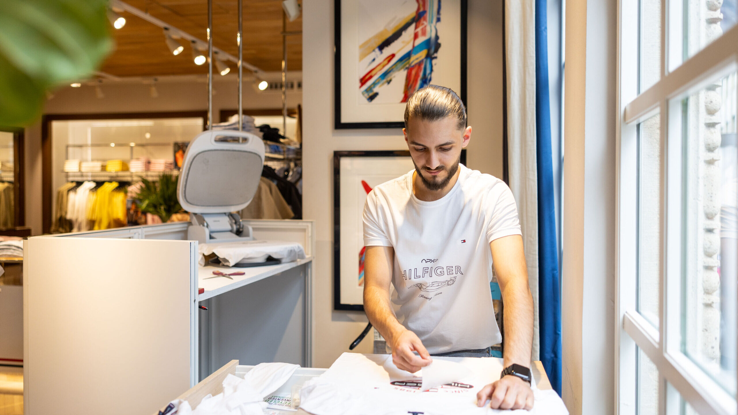 Hilfiger Store Duesseldorf, F1 the movie Transferdruck Aktion gadplan