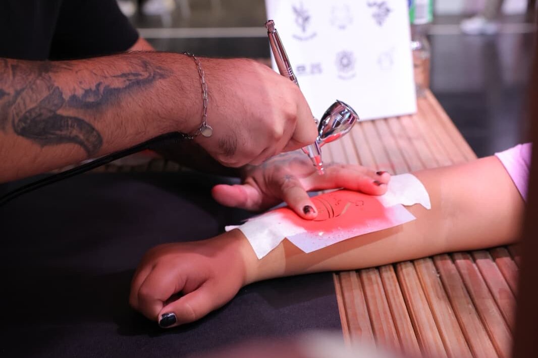 Airbrush Event gadplan Tattoo gamescom Huawei