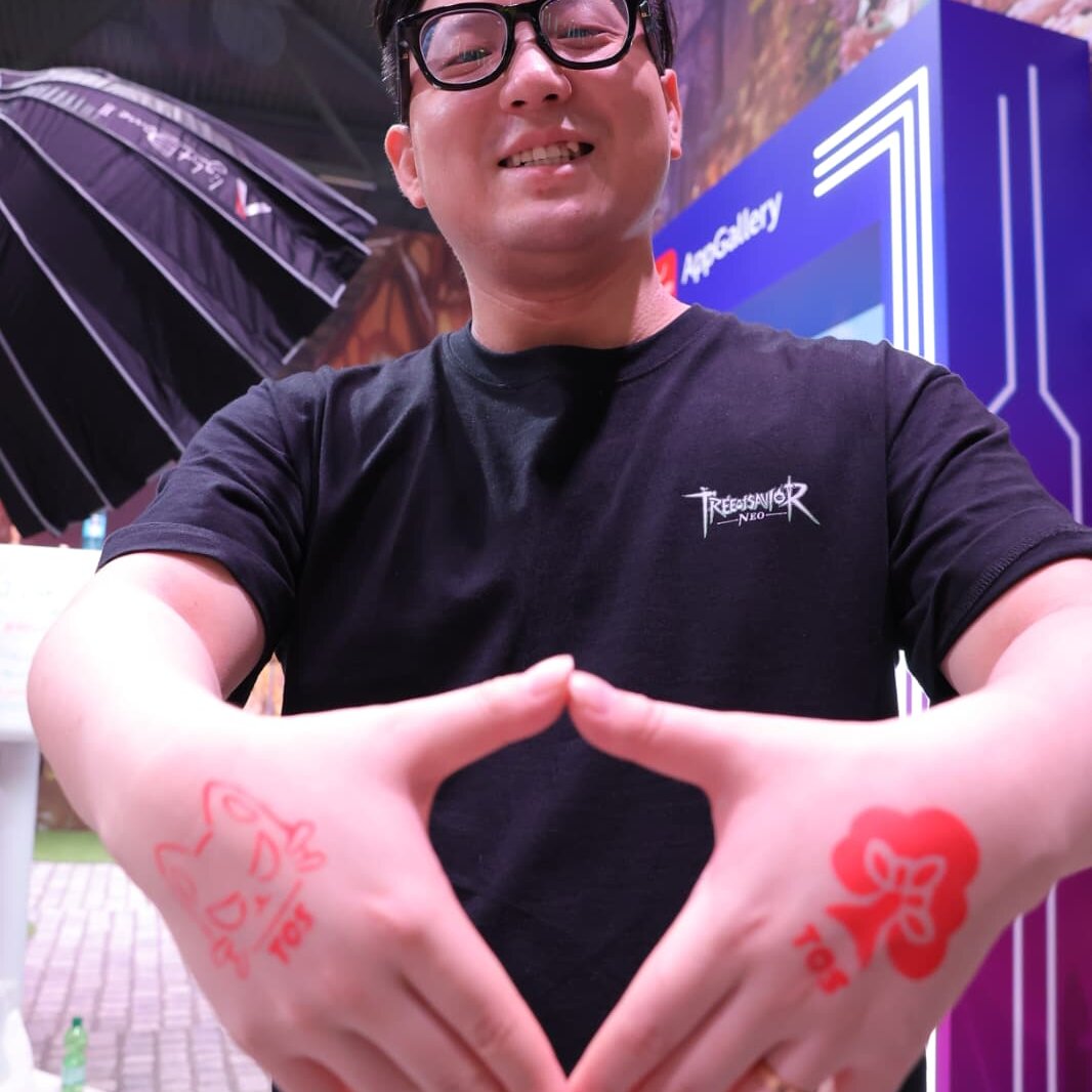 airbrush Tattoo Huawei Paffrath gadplan