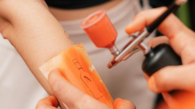 Airbrush Event Airbrush gadplan Aperol Loolapalooza Tattooprinter