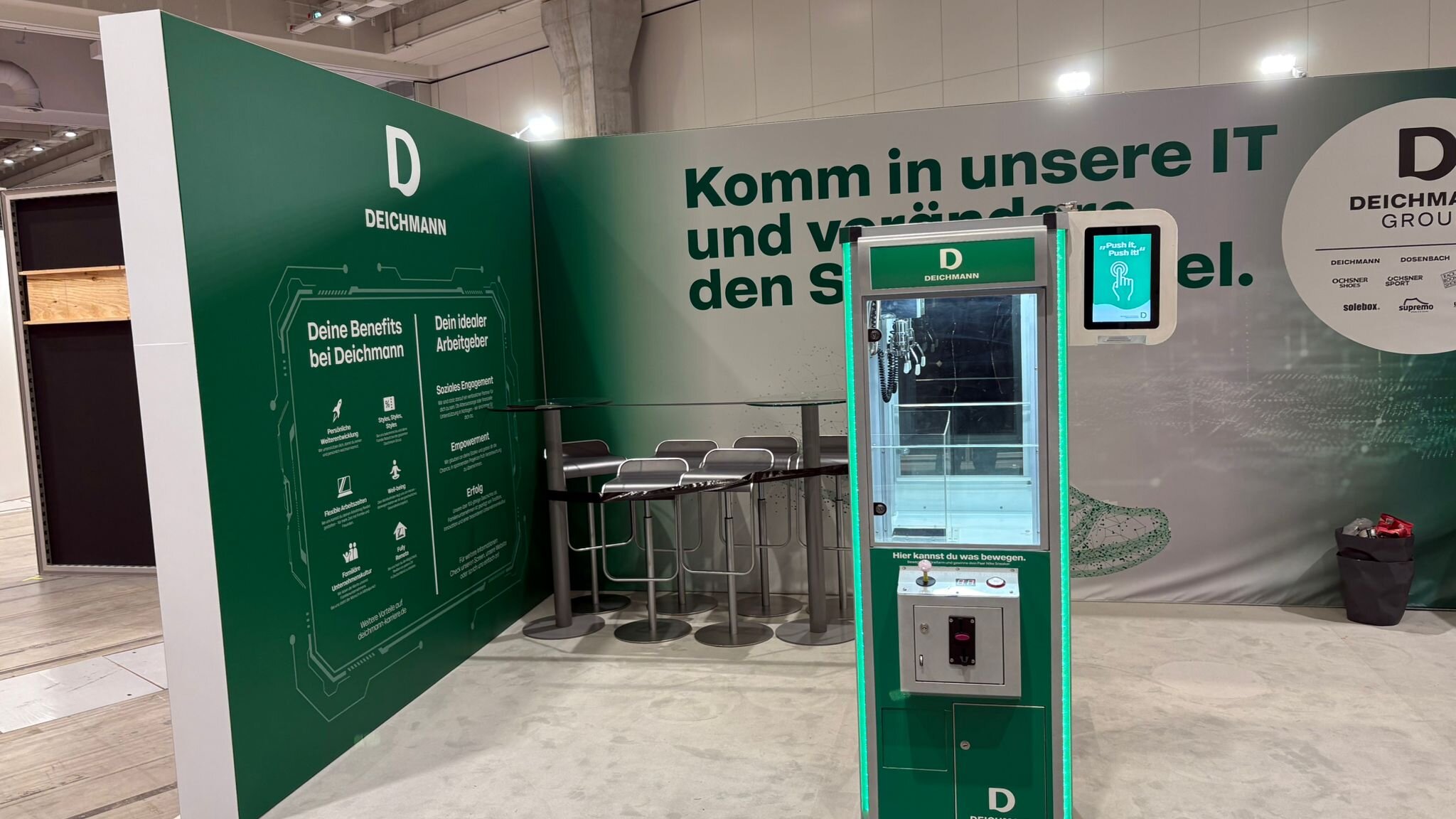 Greifautomat Clawmachine Greifarmautomat Deichmann Messeaktion gadplan