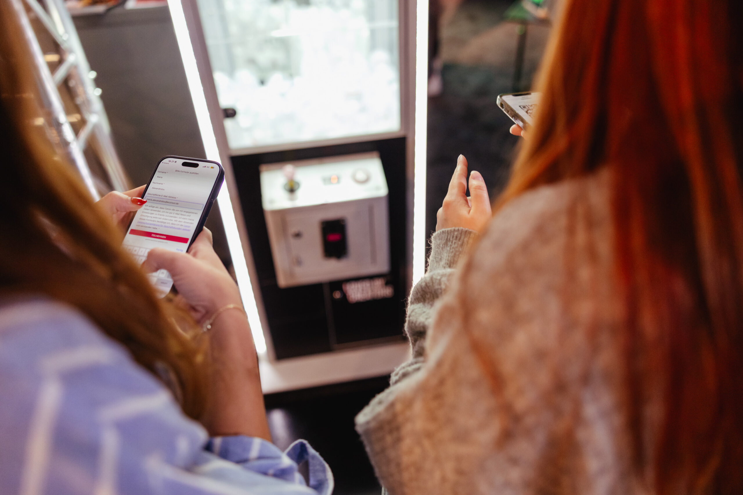 dmexco Greifautomat Greifarmautomat Claw Machine gadplan POS Aktion Gewinnspielaktion