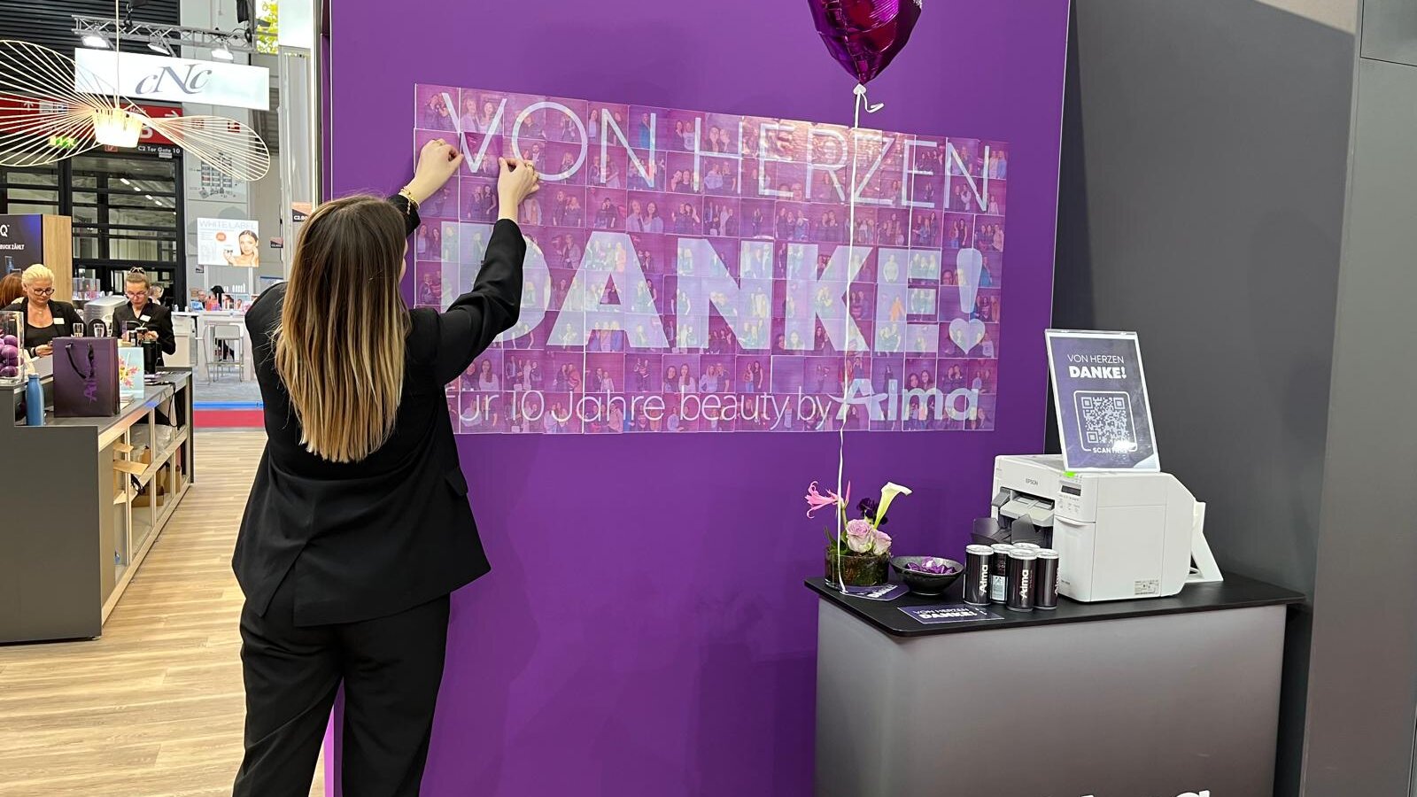 analoges Mosaik gadplan Alma Lasers Messeaktion