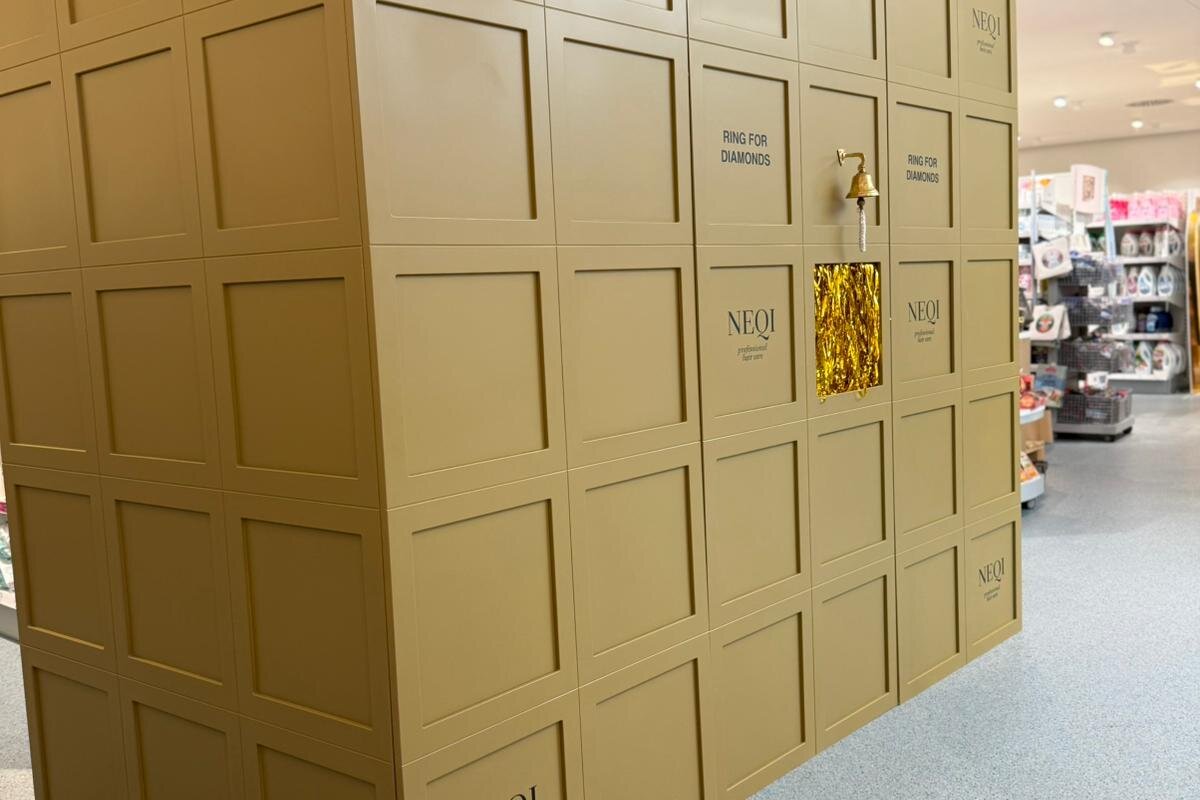 Ringwall Champganewall Cocktailwall gadplan Neqi Ring for Champagne