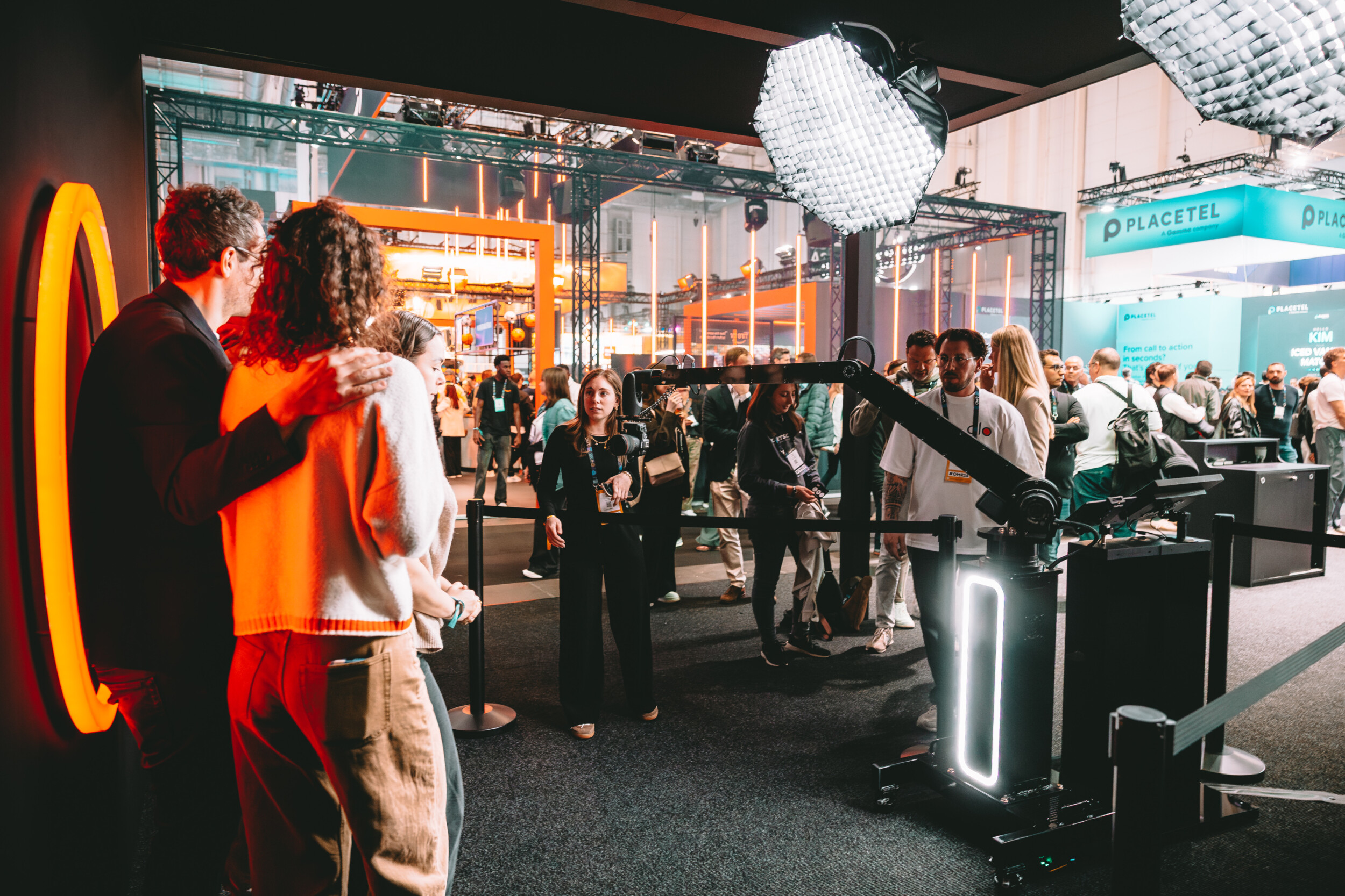 Glambot OMR Hamburg gadplan Glo